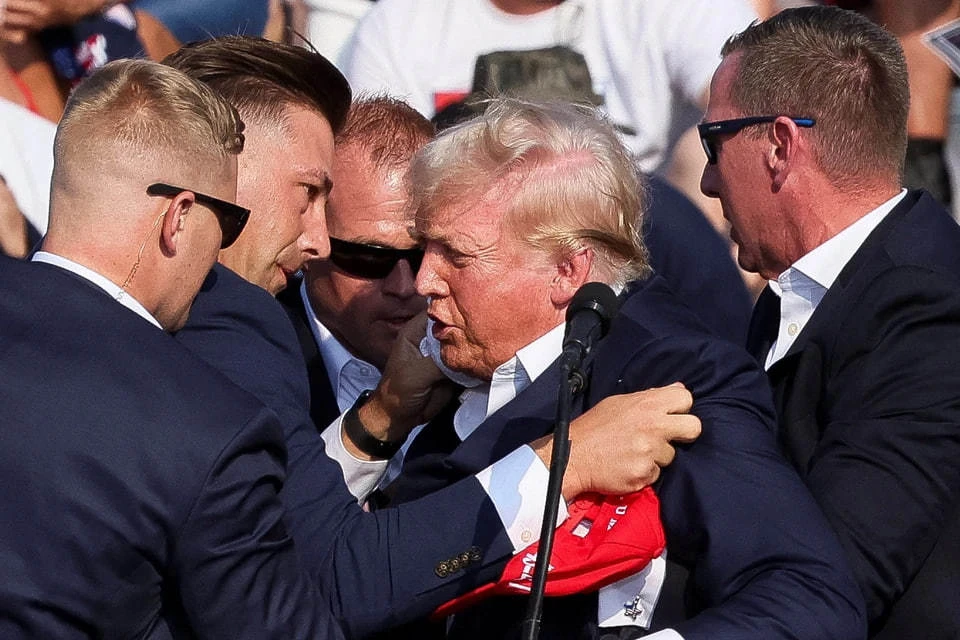 Рогов заявил, что покушения на Трампа и Фицо являются звеньями одной цепи