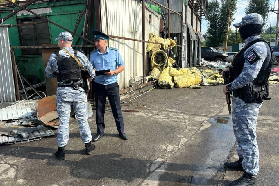 Мужчина незаконно построил автосервис в Иркутске. Фото: ГУФССП по Иркутской области