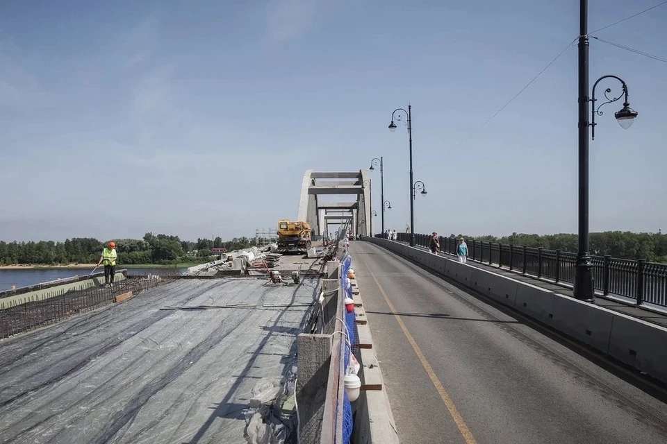 В Рыбинске продолжается капитальный ремонт моста через Волгу. Фото: "Рыбинский мост"