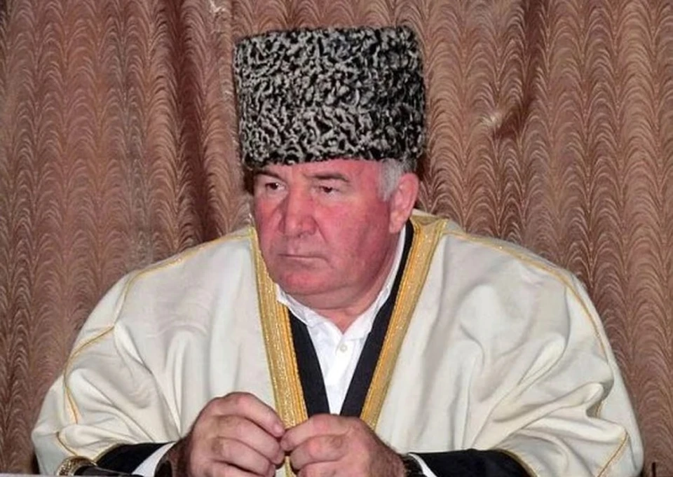 Муфтий Бердиев потребовал наказать блогера, осквернившего православный крест