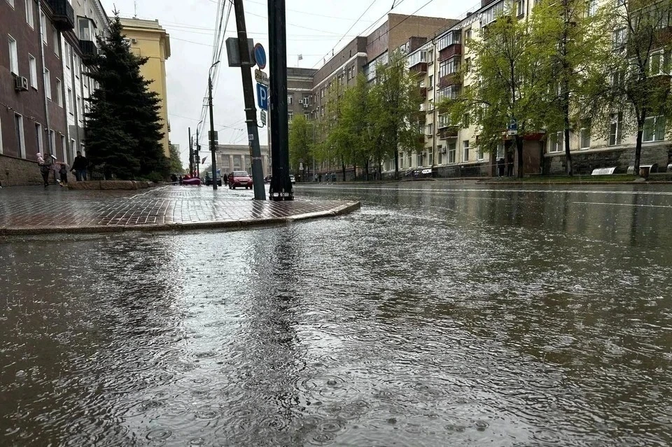 Челябинцам из-за дождей рекомендуют оставаться дома в ближайшие дни