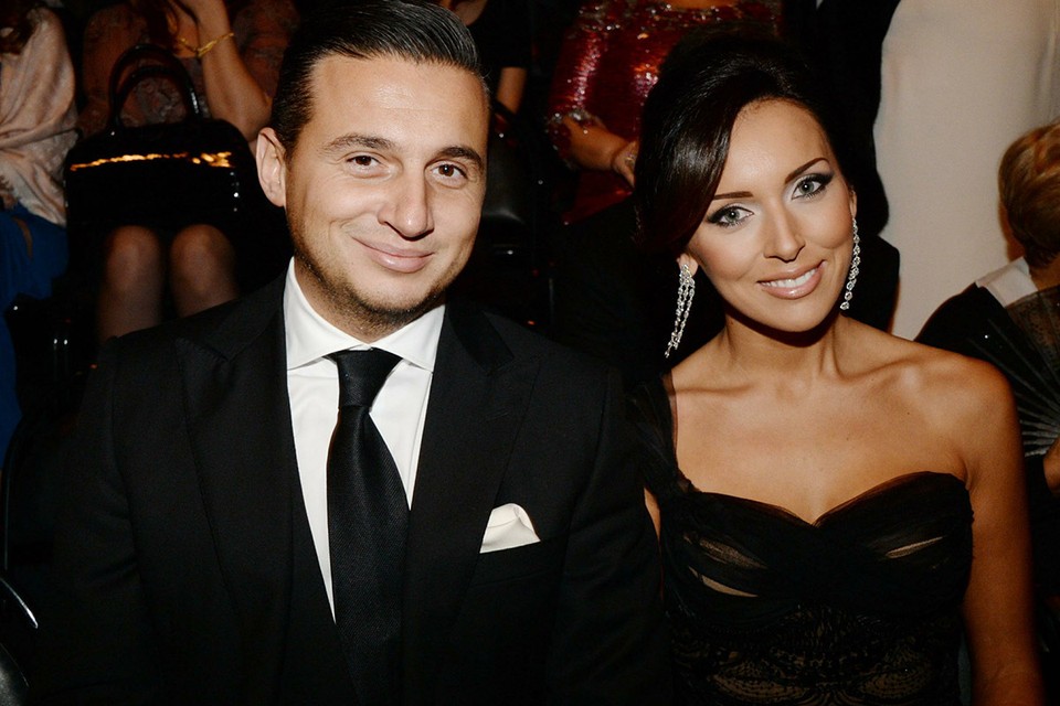 Как прошел суд по разводу Алсу и Абрамова: миллиардер будет затягивать процесс любой ценой