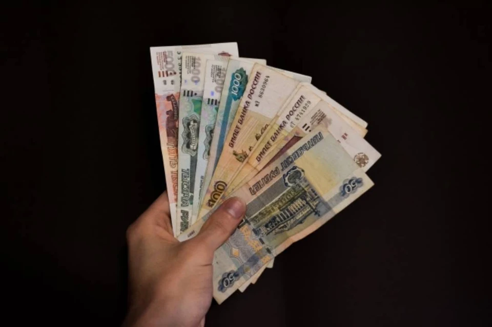 Экс-начальник полиции обманным путем заработал более пяти млн в Иркутске