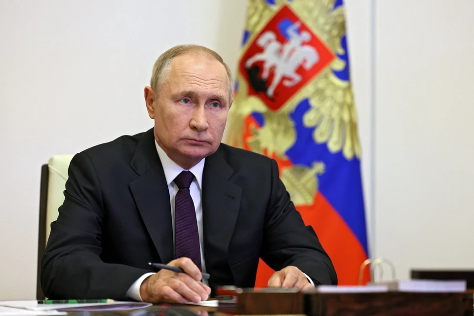 Медведчук: мирные инициативы Путина нанесли удар по украинским "ястребам войны"