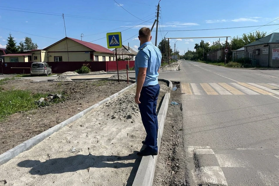 Под Новосибирском чиновников обязали построить тротуары на нескольких улицах. Фото: прокуратура Новосибирской области