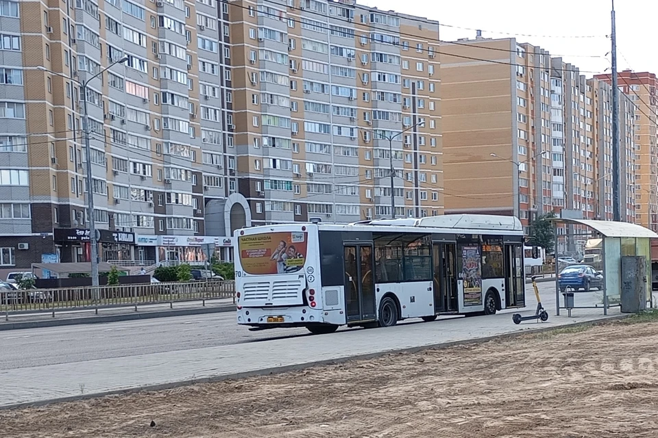 Движение автобусов остановили в Липецке и округе, угроза атаки БПЛА сохраняется