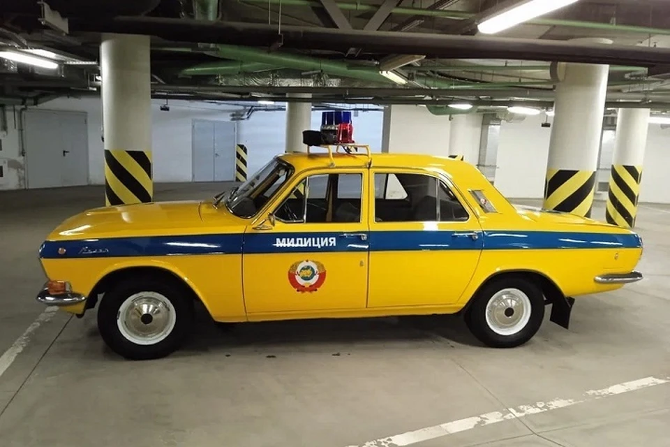За ярко-желтый авто владелец просит три миллиона рублей. Фото: авто.ру