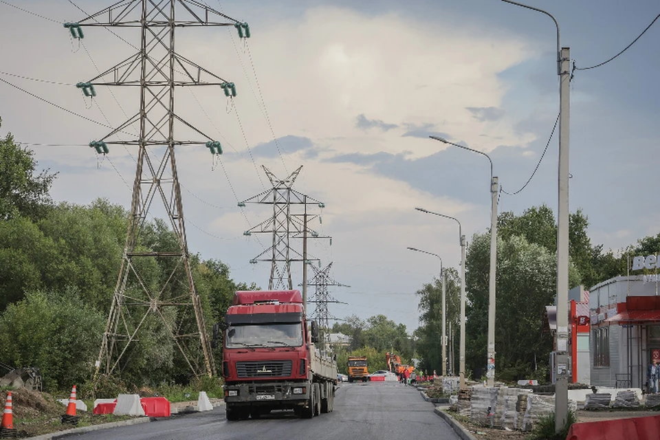 Тротуары будут выложены плиткой, а остановка общественного транспорта у магазина переместится. Фото: официальная страница Дмитрия Рудакова