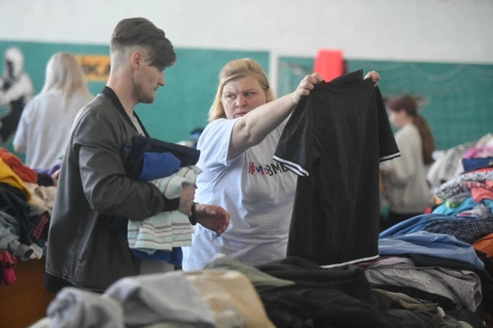 Любой желающий может принести вещи и предметы первой необходимости
