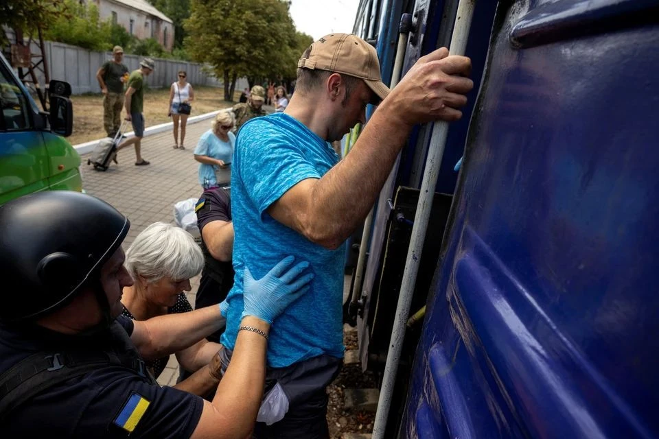 CNN: жители Покровска прячут детей от принудительной эвакуации Киева