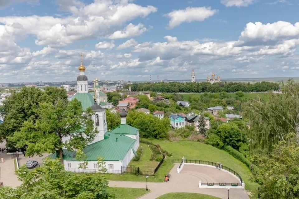 До +24°, без существенных осадков будет в Сахалинской области в четверг