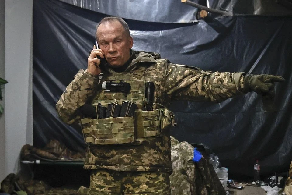 Бондаренко: Сырский хочет оправдать потерю территорий атакой на Курскую область