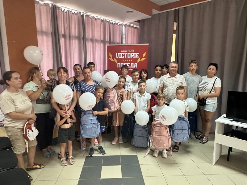 Подарки и поздравления от блока Победа. Фото: соцсети