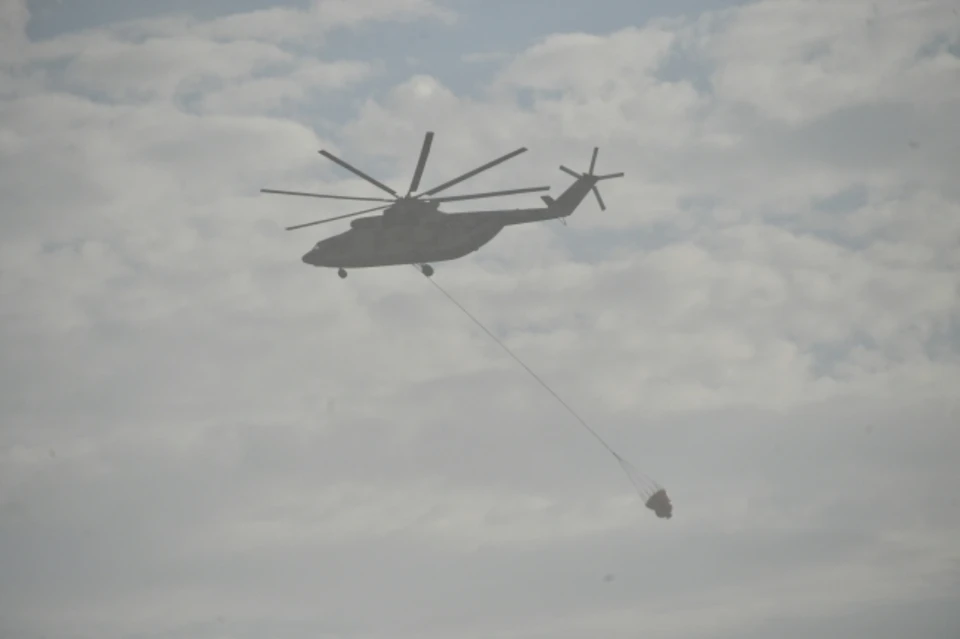 Вертолет Ми-171 с шестью людьми на борту жестко сел в Иркутской области.