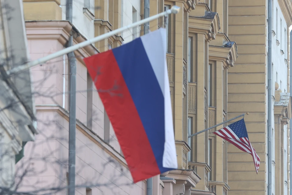 Politico: конгрессмены США требуют ввести санкции на импорт гелия из России