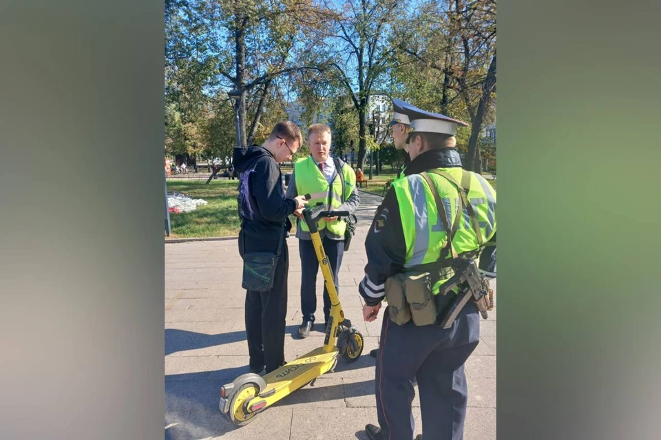 Трех самокатчиков оштрафовали в ходе профилактического рейда в Нижнем Новгороде. Фото: пресс-служба регионального правительства.