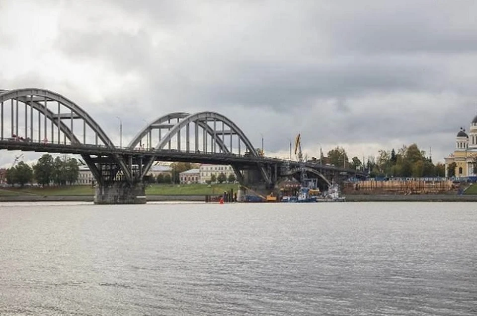 В Рыбинске закроют для проезда транспорта мост.