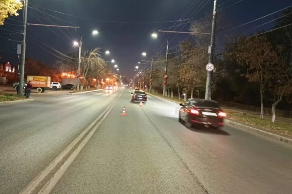 Оренбурженку с места происшествия увезли в больницу.