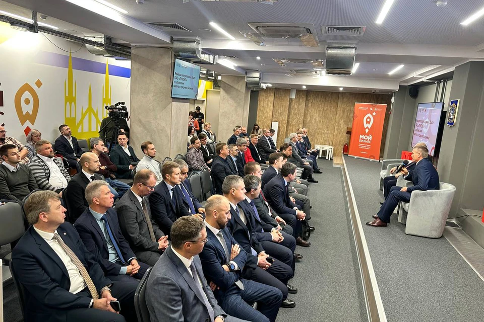 Представители компании рассказали о своих текущих потребностях и требованиях к закупаемой продукции / Фото: минэкономразвития Самарской области