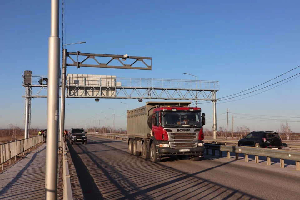 За перевозками тяжелых грузов установят контроль. Фото: Управтодор Якутии.