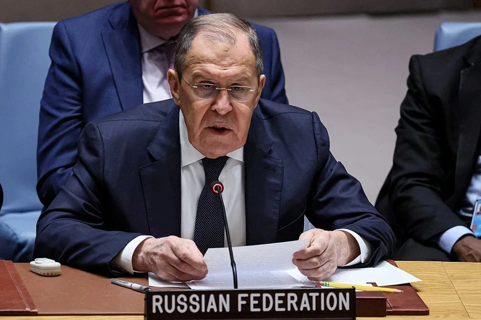 Лавров: Трамп говорит об угрозах ударить по Москве ради внимания избирателей