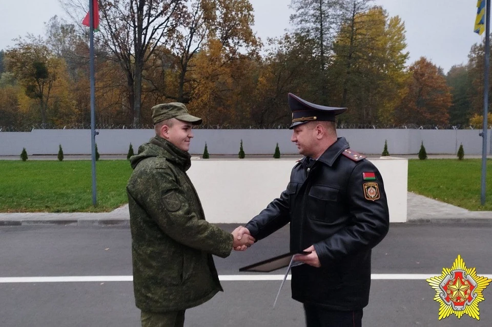 В Лунинце солдат задержал грабителя, напавшего на женщину с ребенком. Фото: Минобороны.