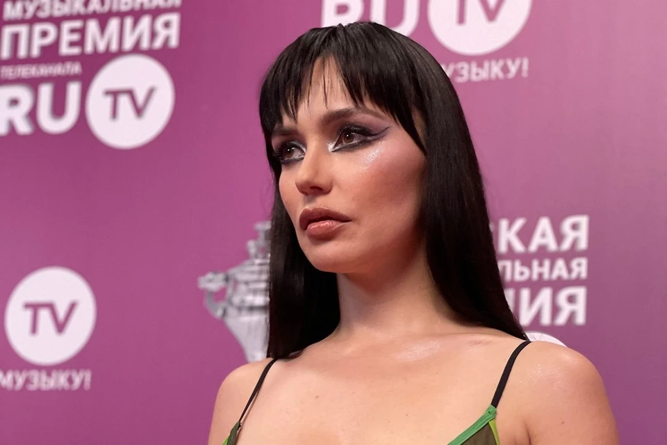 Ольга Серябкина требует у организаторов концертов новые шерстяные носки