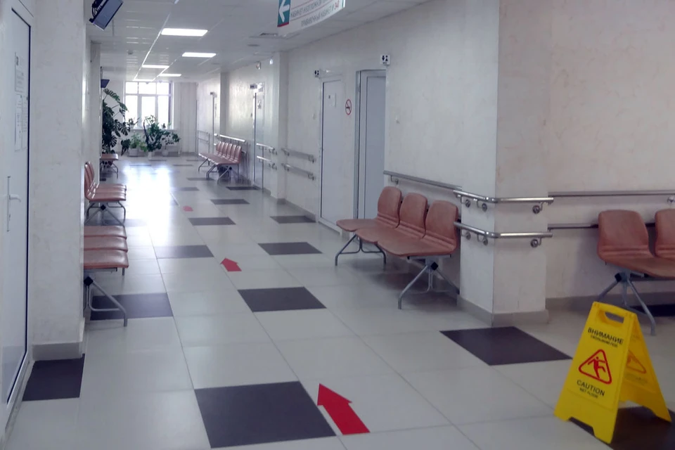 В Тюмени врач объяснила, в каких случаях дрожь в руках может быть симптомом болезни