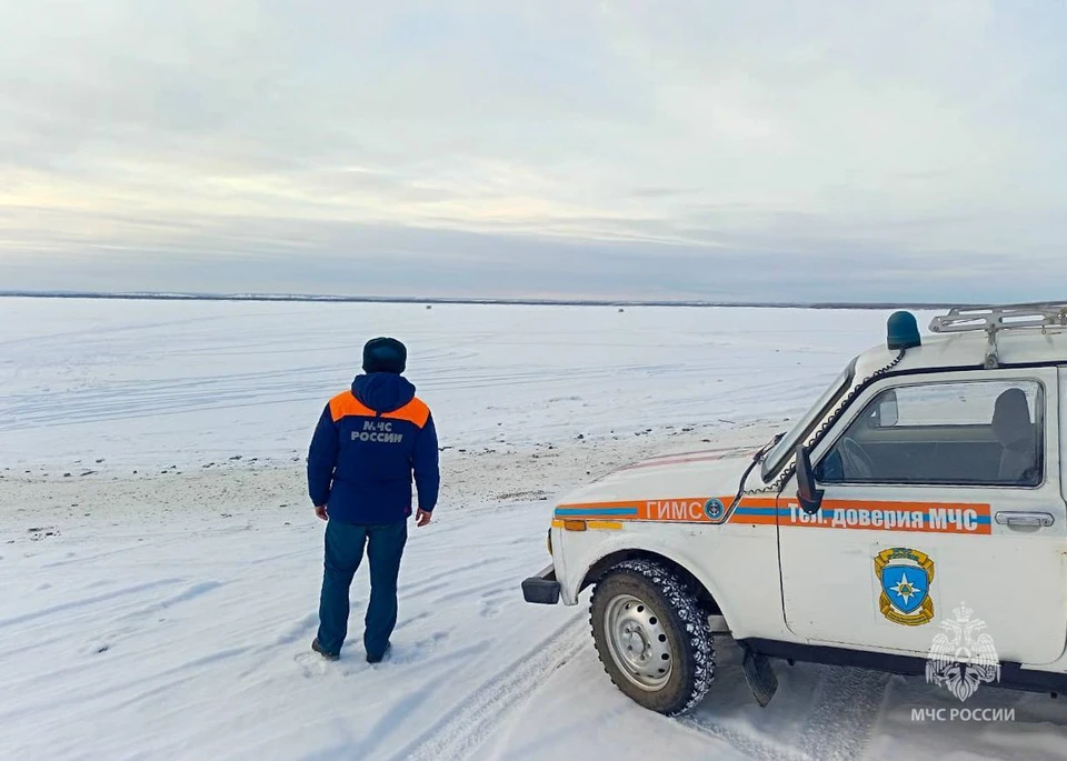 Отрылась первая ледовая переправа в Якутии. Фото: МЧС России по РС (Я).