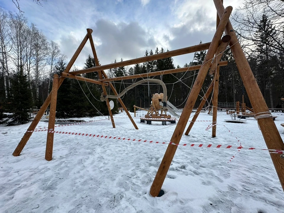 Площадка, на которой играл мальчик, еще не сдана в эксплуатацию. Фото: администрация Уфы.