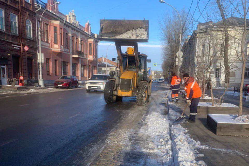 290 тонн снега вывезли с улиц Иркутска за выходные.