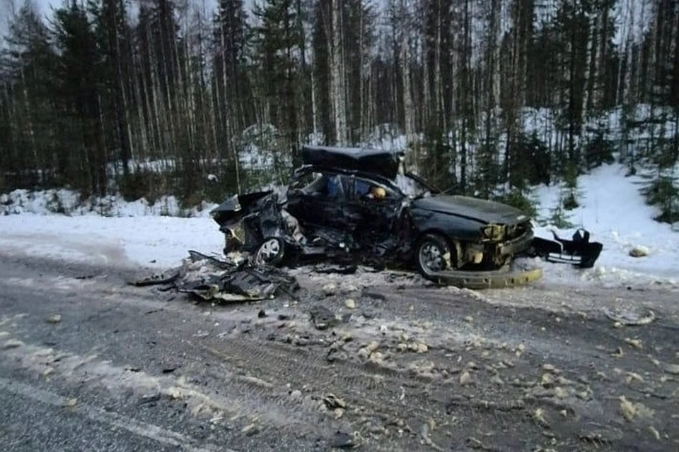 Фото очевидцев смертельной аварии.