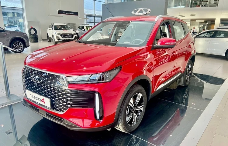 Космический «Chery Tiggo 4» уже в продаже