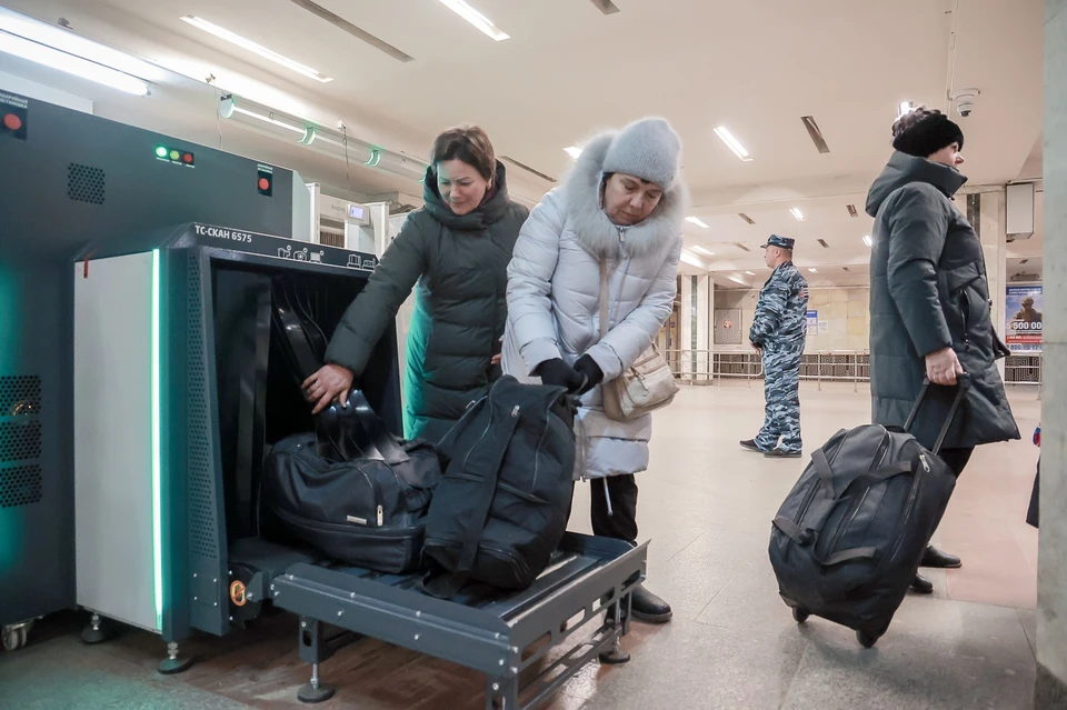 Новое досмотровое оборудование, призванное повысить безопасность пассажиров, установили в нижегородском метро.