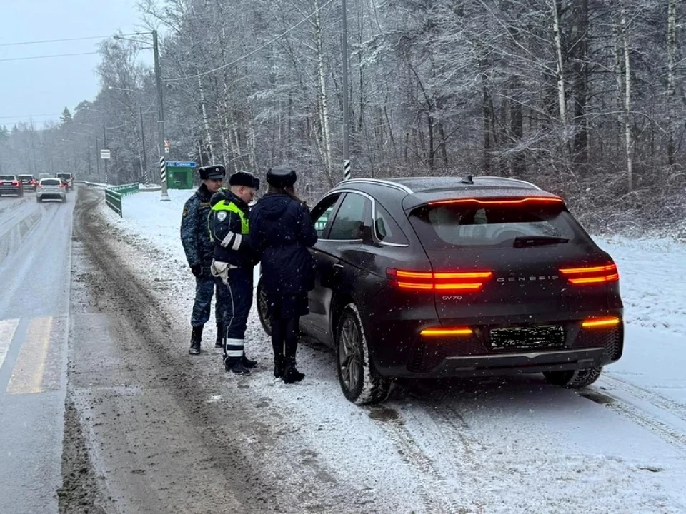 Массовые проверки ГИБДД и судебных приставов прошли в Калуге