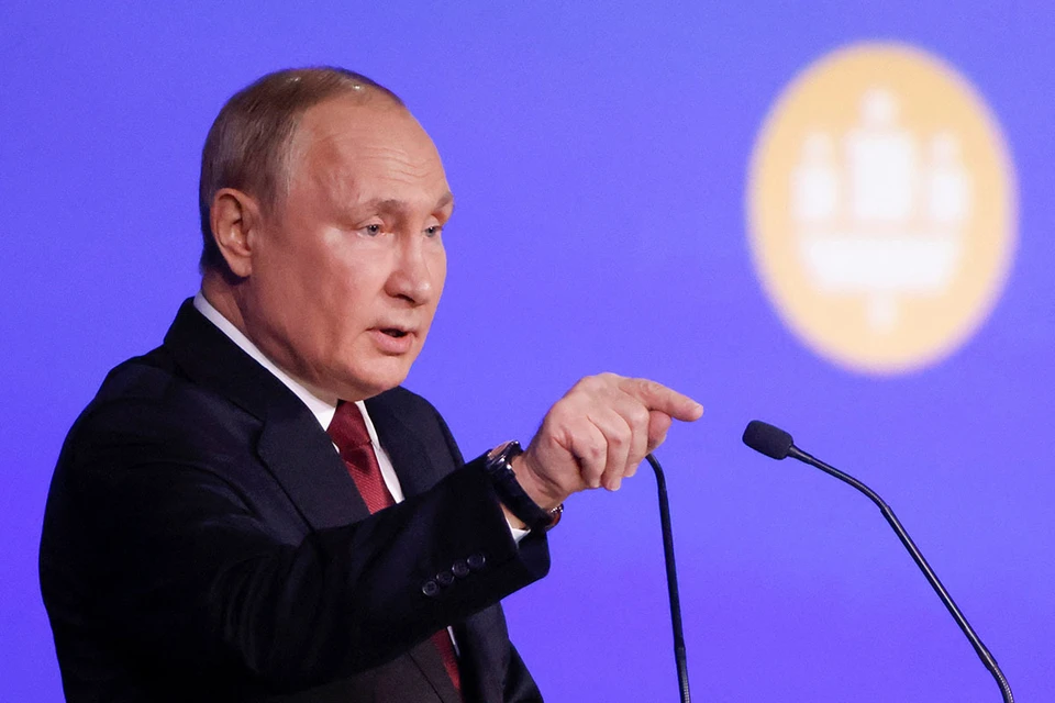 Путин: Россияне считают уровень медпомощи и доступность жилья отстающими сферами
