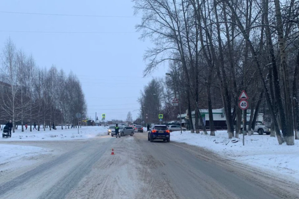 Мальчик переходил дорогу вне пешеходного перехода. Фото: ГАИ по Новосибирску