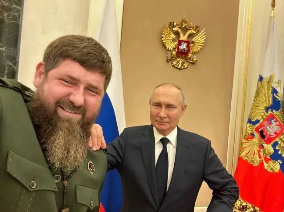Путин вручил Кадырову орден «За заслуги перед Отечеством» второй степени, фото: телеграм-канал Кадырова