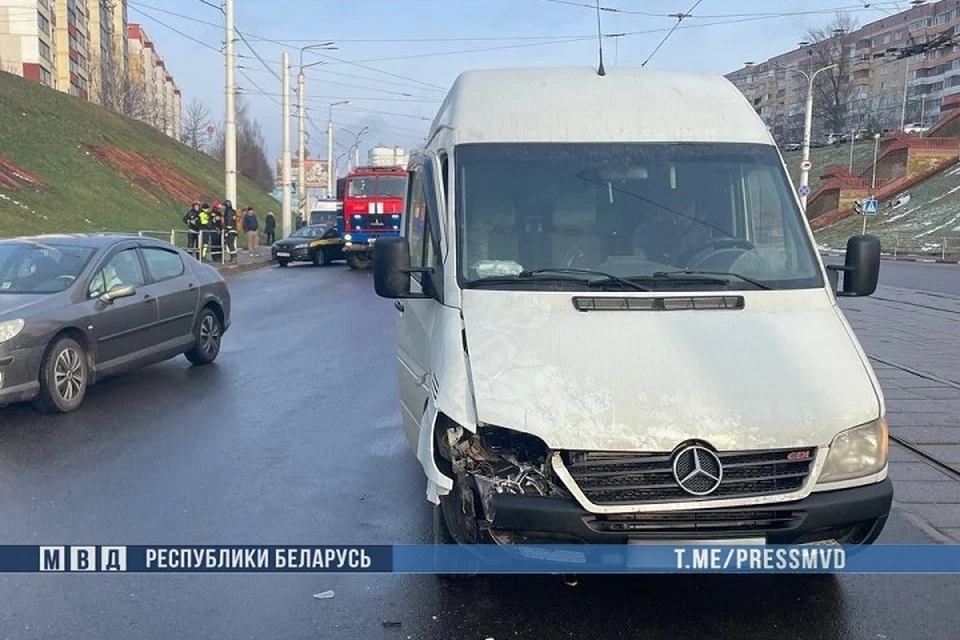 В Витебске под колесами микроавтобуса погиб школьник. Фото: МВД.