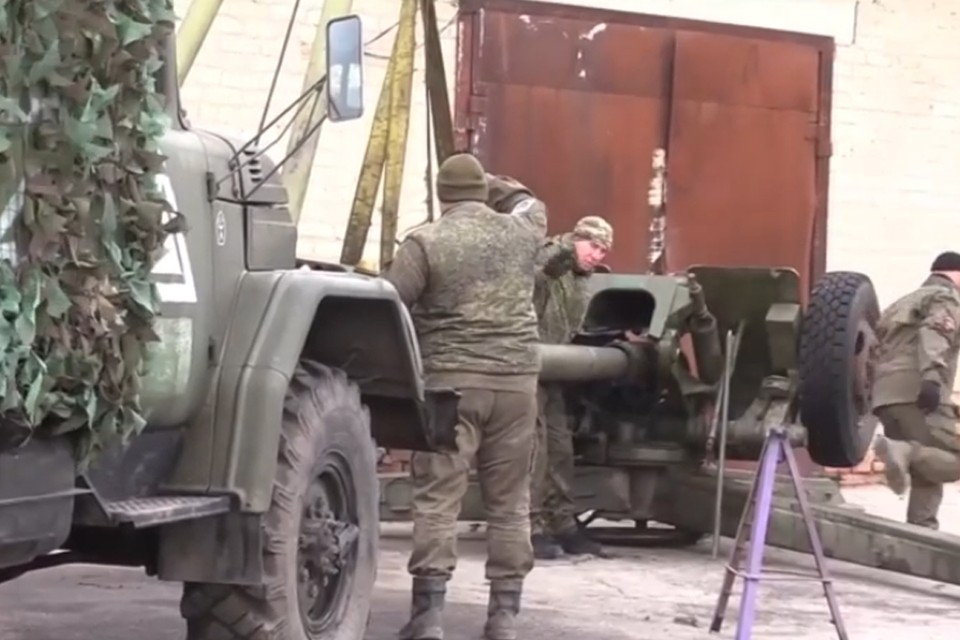 Военнослужащие войск «Днепр» развернули оружейные мастерские в зоне СВО