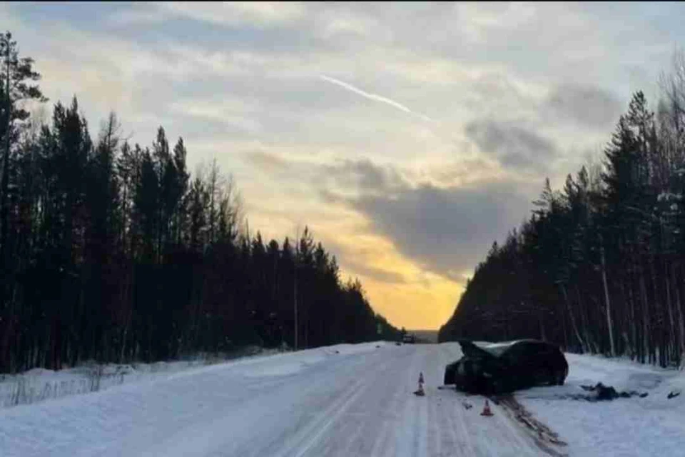 Два человека погибли и два пострадали в лобовом ДТП. Фото: Госавтоинспекция Иркутской области.