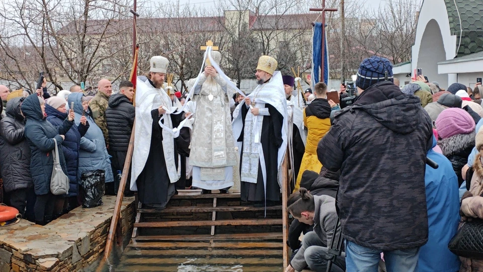 В ЛНР отметили праздник Крещения Господня