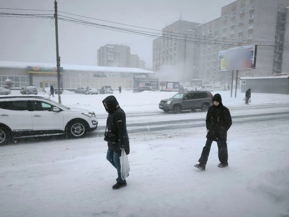 Прогнозируют метели и снежные заносы