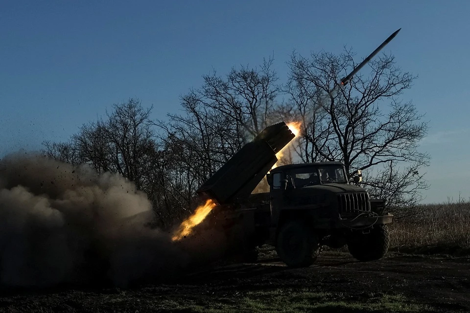 Минобороны: ВС России поразили склады ракетно-артиллерийского вооружения ВСУ