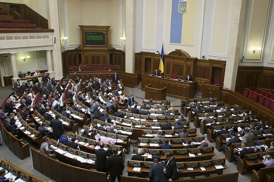 Осуждающая уклонистов депутат Рады Пипа спрятала мужа-бизнесмена от ВСУ