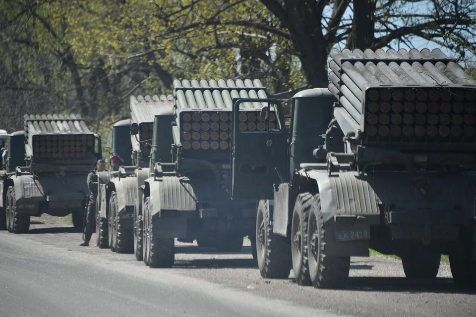 В Греции рабочие заблокировали 18 грузовики с взрывчаткой для Украины
