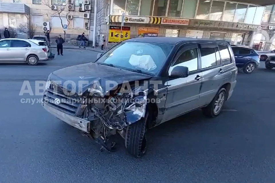 Последствия ДТП. Фото: принтскрин видео Автогарант.