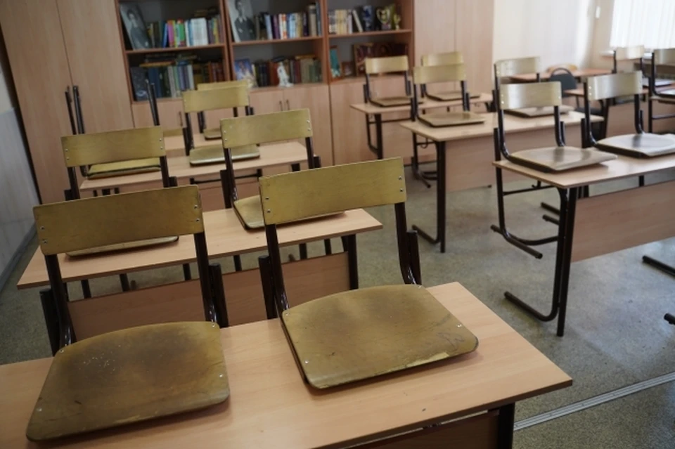 Полностью на дистанционном обучении в Крыму находится 10 школ.