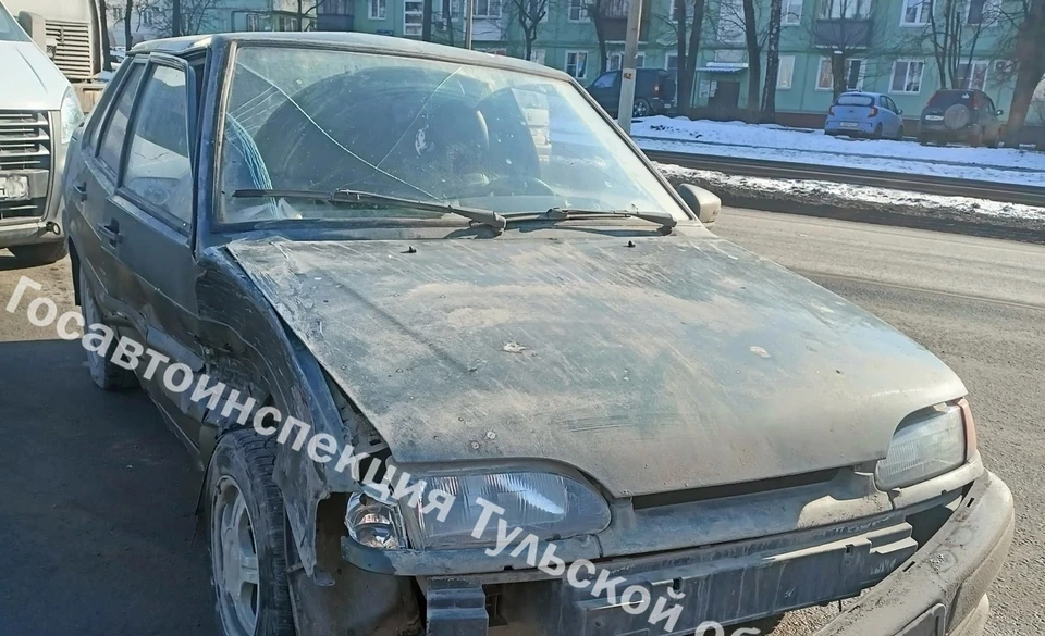 Пятилетнего ребенка госпитализировали в больницу после ДТП на улице Металлургов в Туле.