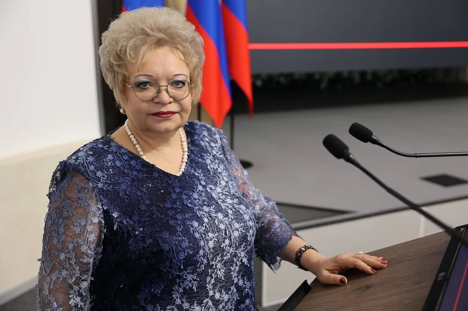 На сессии Оксана Хлякина принесла присягу.